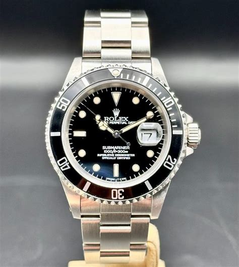 quanto vale rolex sub mariner date bicchierini trizio vetro zaffiro|rolex submariner vetro zaffiro.